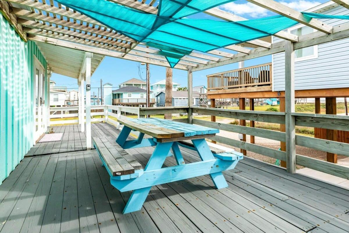 Fun In The Sun! Cozy Beach Pad, Gulf Views And Easy Access To The Sand! Surfside Beach Buitenkant foto