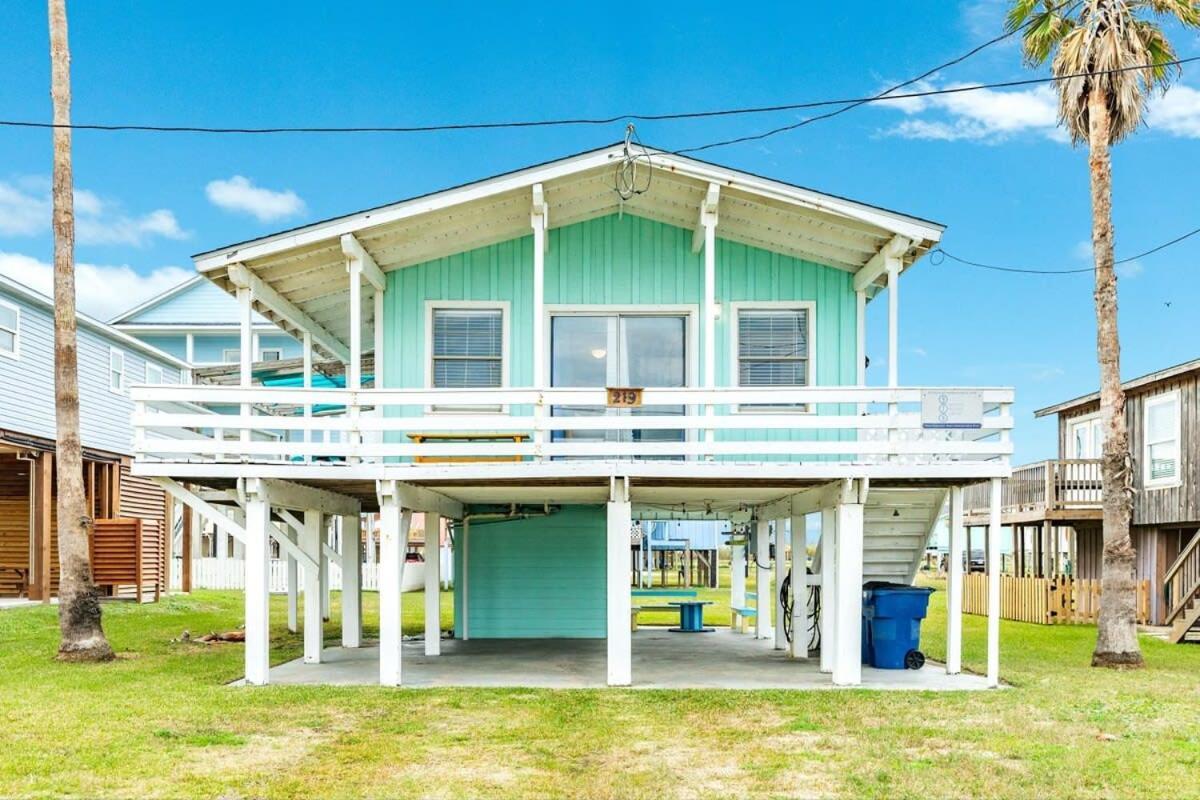 Fun In The Sun! Cozy Beach Pad, Gulf Views And Easy Access To The Sand! Surfside Beach Buitenkant foto